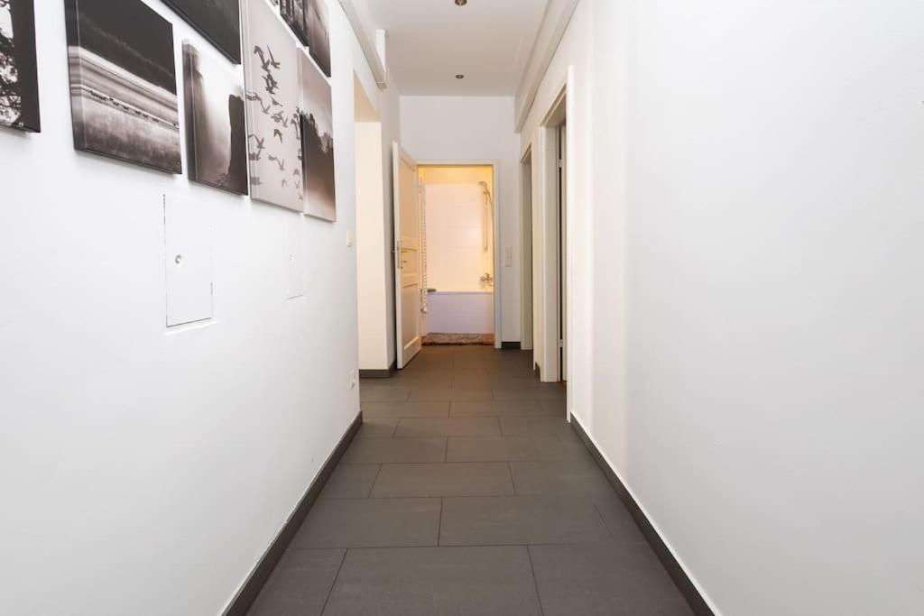 Orestaliving- 3Br On The Daube Canal/Friedensbruecke Wina Bagian luar foto